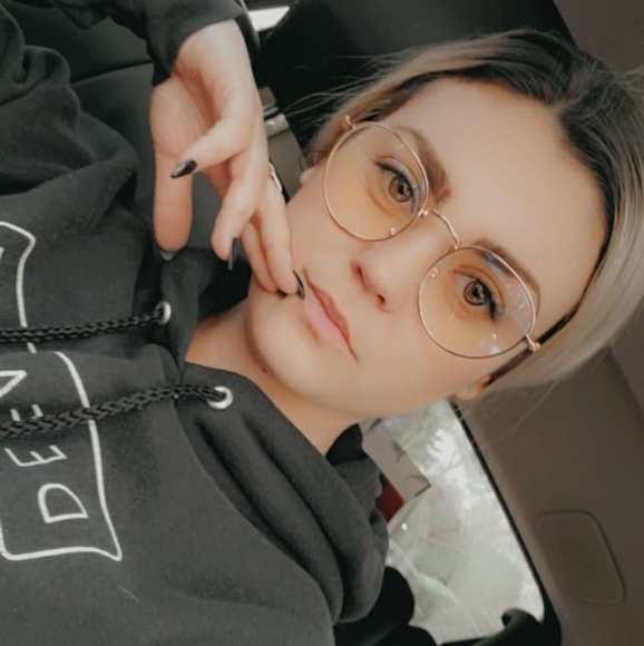 kailathompson